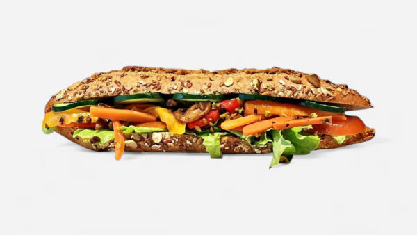 Hummus & Vegetables Roll